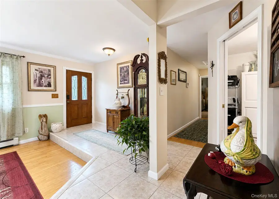 9 Holly Street, Centereach, NY 11720 - #3