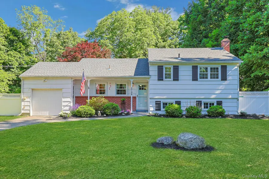 2798 Holly Drive, Yorktown Heights, NY 10598 - #2