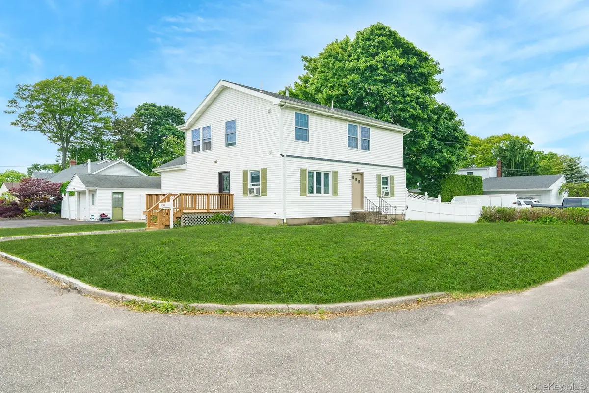 72 Peckham Avenue, Islip, NY 11751 - #1