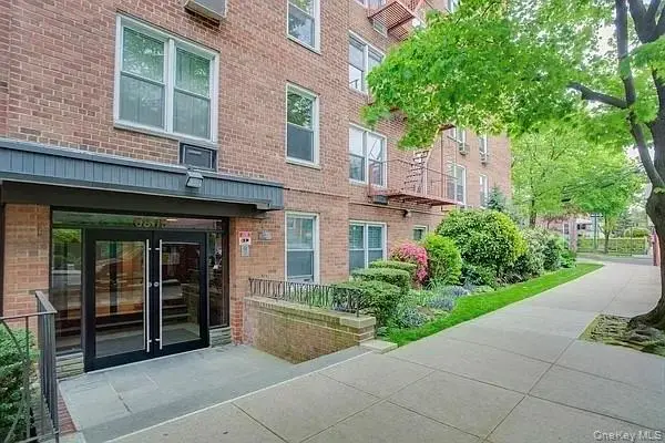 68-15 Selfridge Street #4F, Forest Hills, NY 11375 - #1