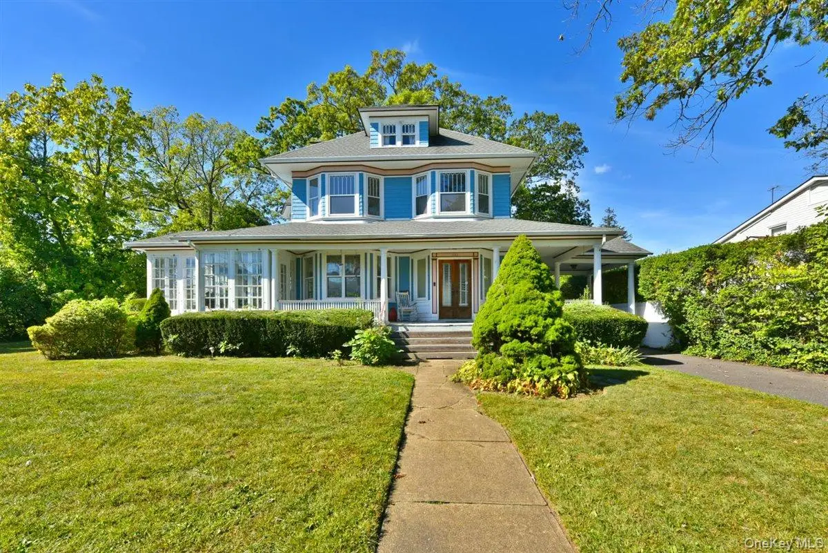 101 Wallace Street, Freeport, NY 11520 - #1
