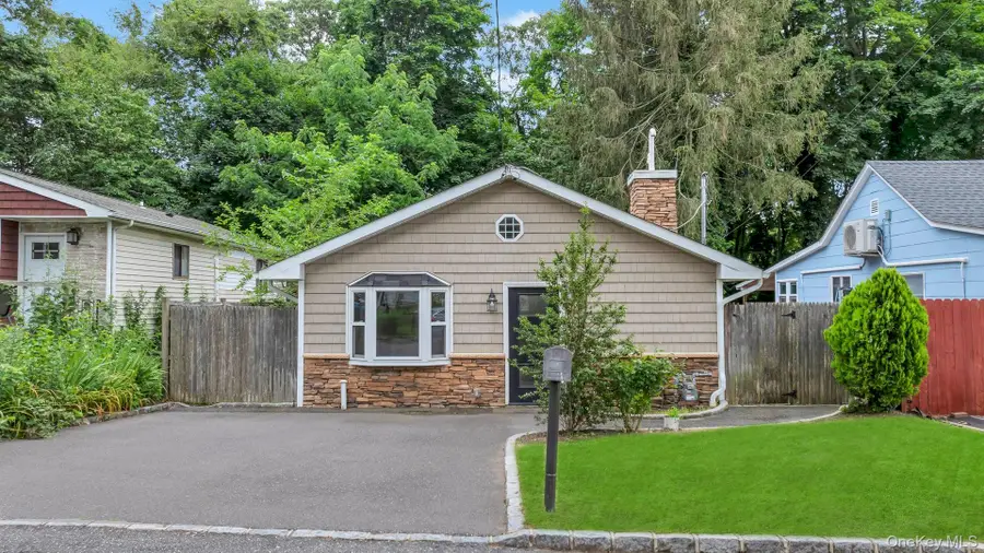30 Harding Road, Ronkonkoma, NY 11779 - #2