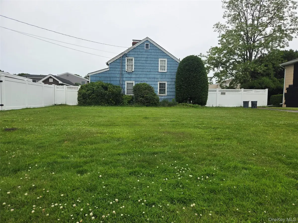 107 Eden Avenue, Massapequa Park, NY 11762 - #1