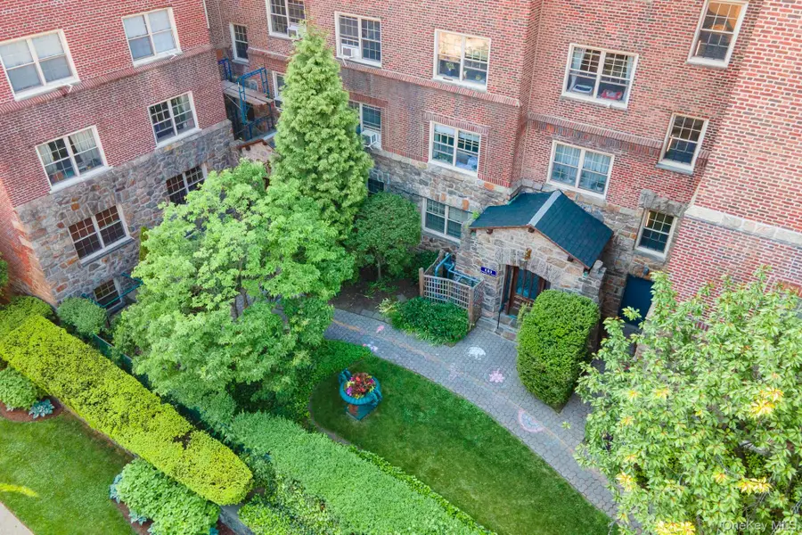 151 Centre Avenue #5C, New Rochelle, NY 10805 - #2