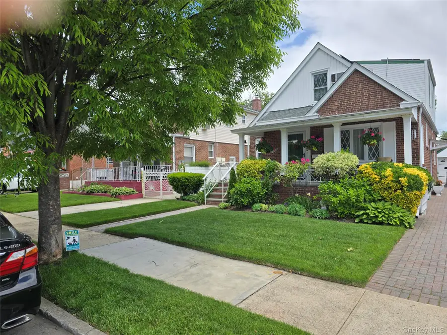 119-37 235th Street, Cambria Heights, NY 11411 - #2