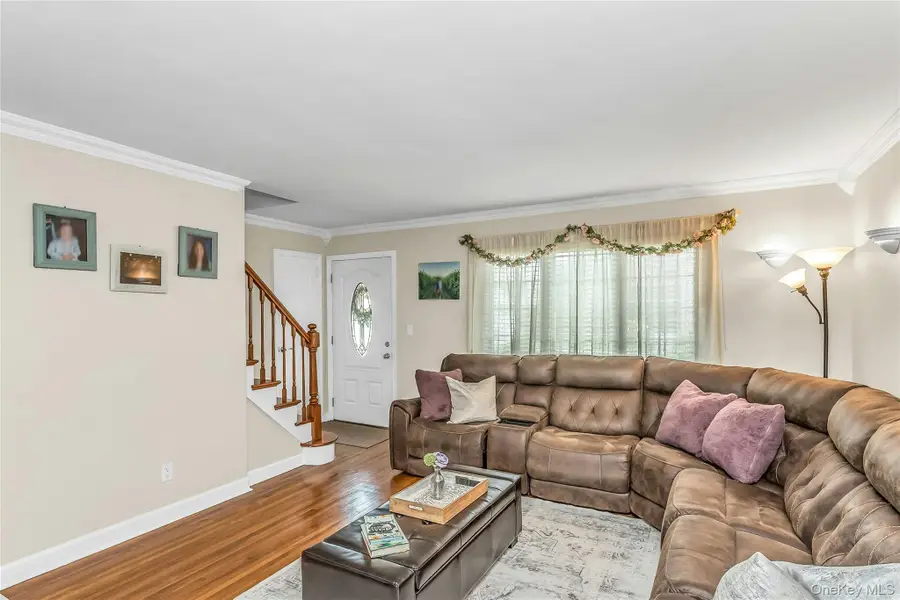 178 Guildford Court, West Hempstead, NY 11552 - #3