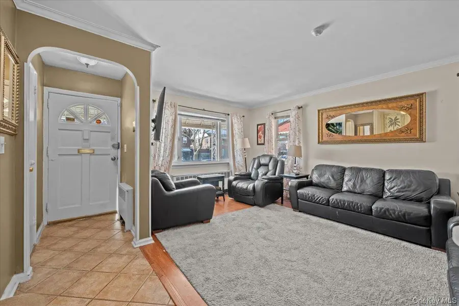 1115 Mace Avenue, Bronx, NY 10469 - #2