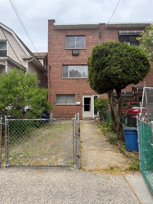 909 Burke Avenue, Bronx, NY 10469