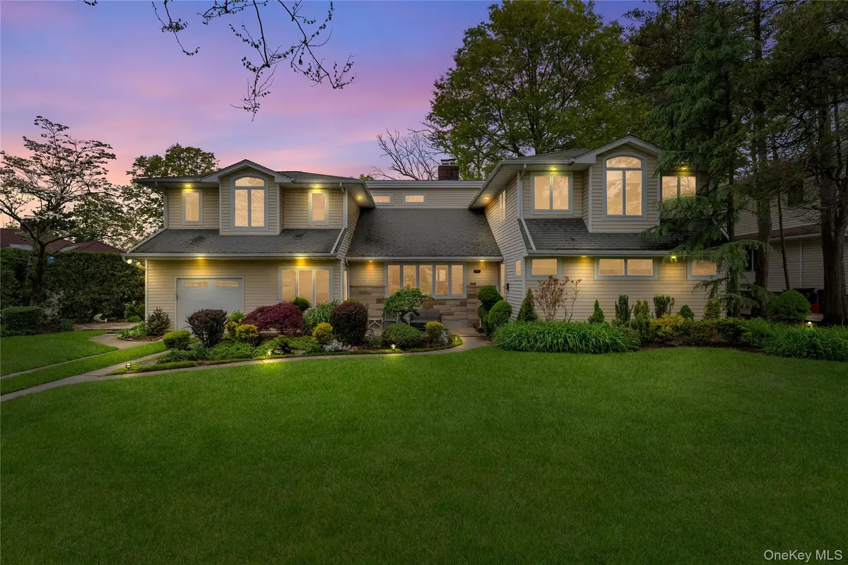 565 Mohawk Road, West Hempstead, NY 11552 - #1