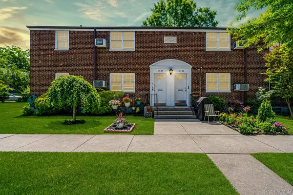 5844 251st Street #191, Little Neck, NY 11362
