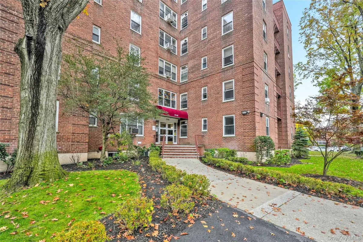 27-05 Parsons Boulevard #6F, Flushing, NY 11354 - #1