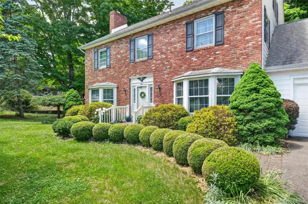 1 Taft Place, Cornwall On Hudson, NY 12520