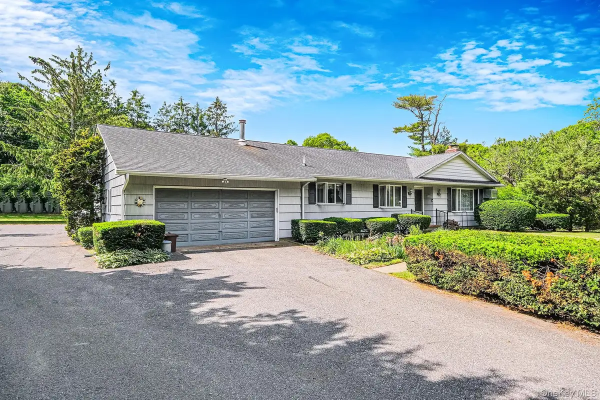 202 Waverly Avenue, Medford, NY 11763 - #1