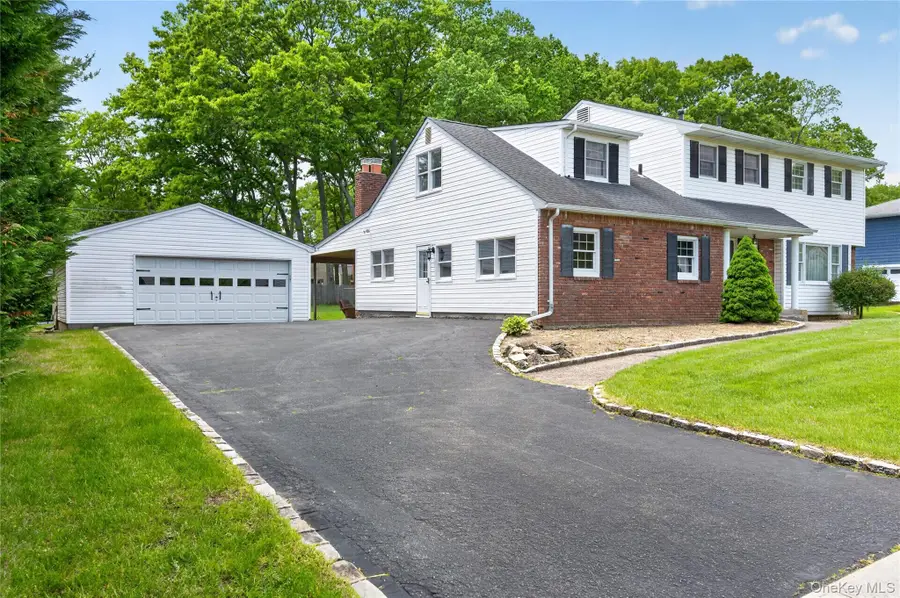57 Pine Hill Lane, Dix Hills, NY 11746 - #2