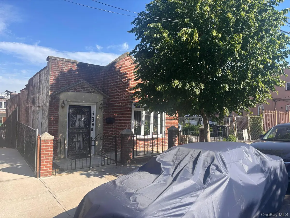 4438 Furman Avenue, Bronx, NY 10466 - #1