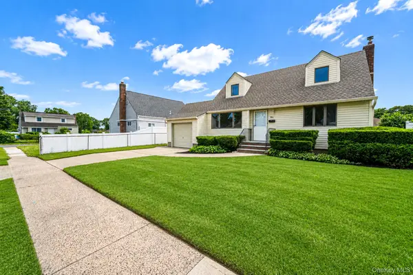 986 Cayuga Road, West Hempstead, NY 11552