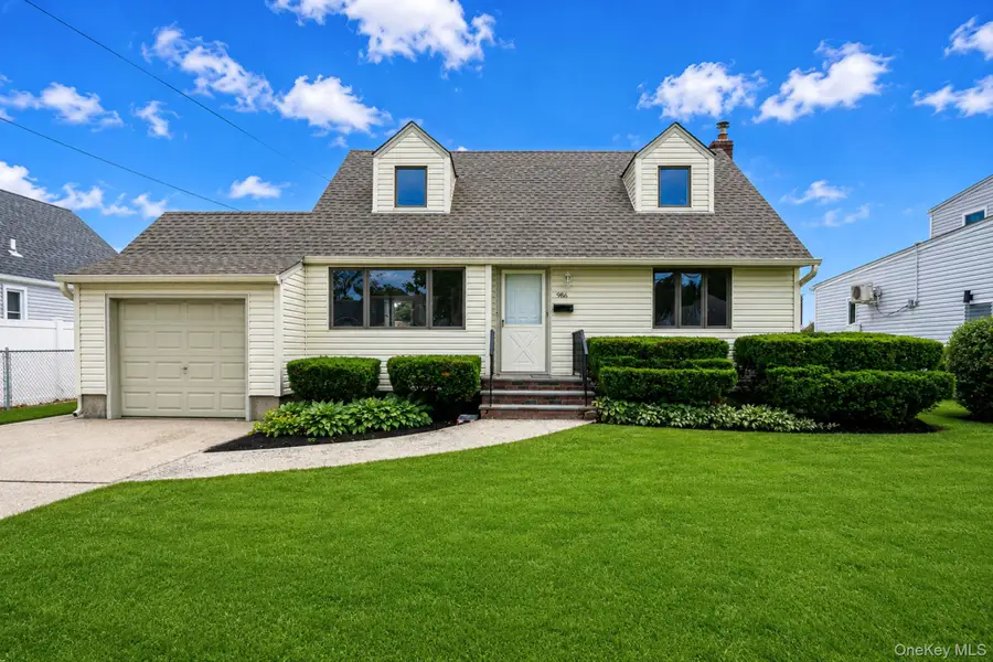 986 Cayuga Road, West Hempstead, NY 11552 - #2