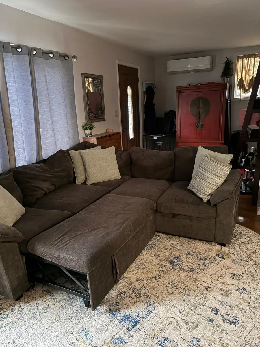 8 Johnson Place #A, Baldwin, NY 11510 - #3