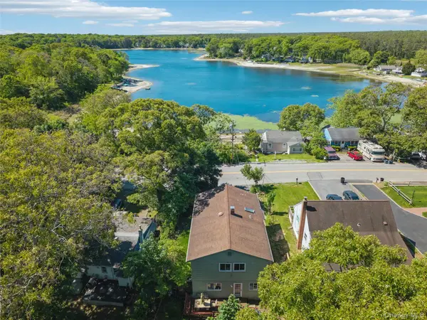 244 Lakeside Trail, Ridge, NY 11961