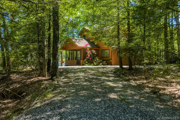 67 East Road, Wurtsboro, NY 12790