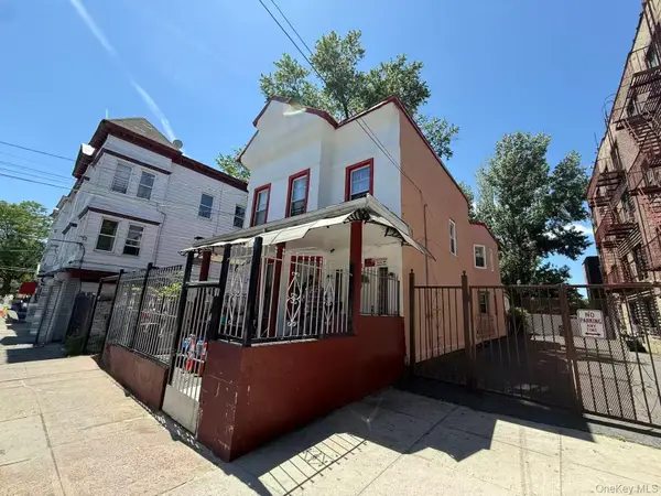 3935 Barnes Avenue, Bronx, NY 10466