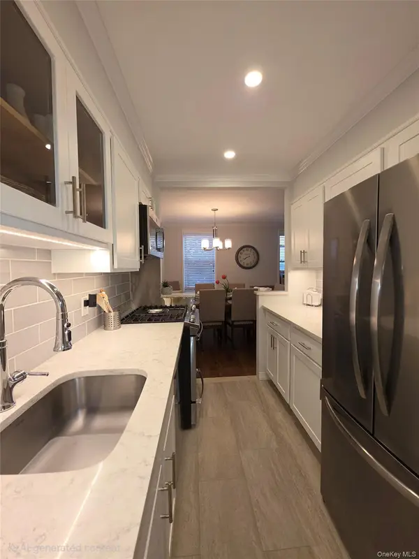 1 Oakridge Place #5K, Eastchester, NY 10709