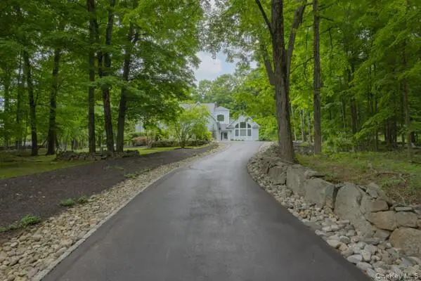 19 W Gate Road, Suffern, NY 10901 - #2