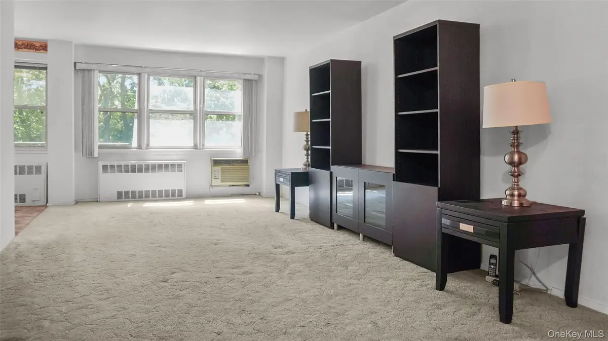 385 Mclean Avenue #3B, Yonkers, NY 10705 - #1