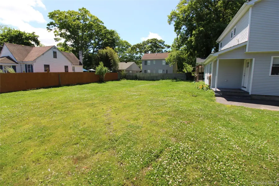 206 Huntington Drive, Mastic Beach, NY 11951 - #3
