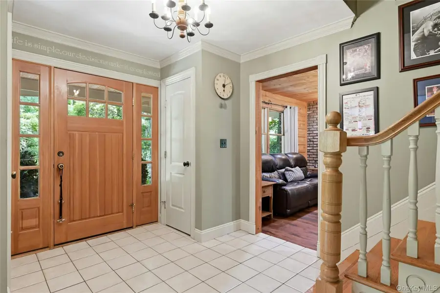 28 Maplewood Drive, Northport, NY 11768 - #3
