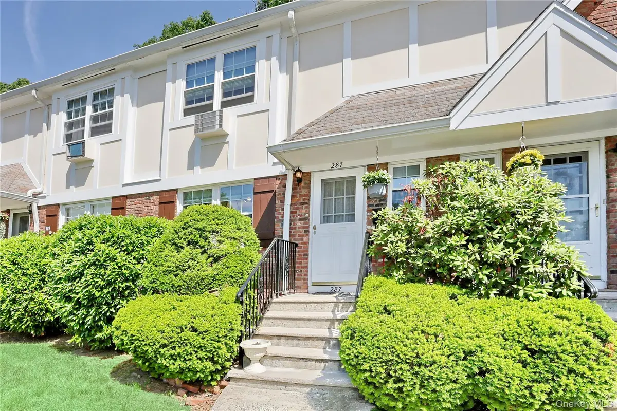 287 Parkside Drive, Suffern, NY 10901 - #1