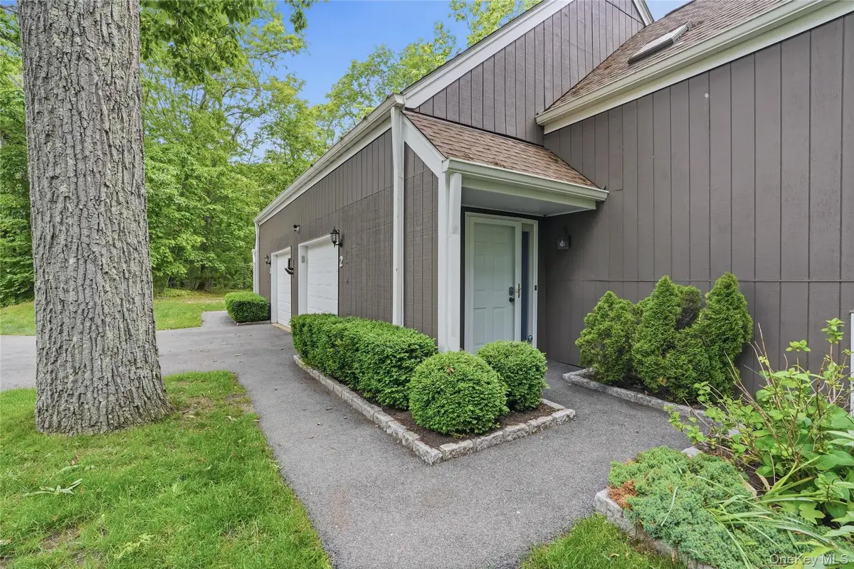 2 Timberland Pass, Chappaqua, NY 10514 - #1