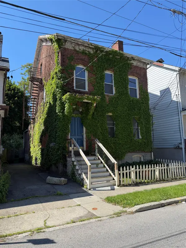 41 Gifford Avenue, Poughkeepsie, NY 12601