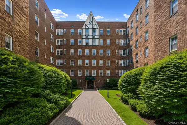 25 Parkview Avenue #2E, Bronxville, NY 10708