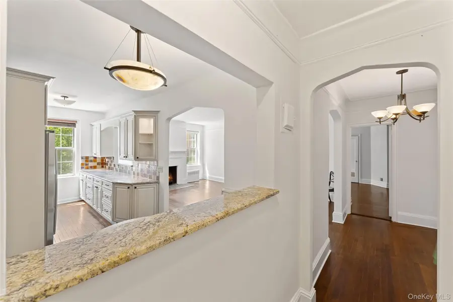25 Parkview Avenue #2E, Bronxville, NY 10708 - #2