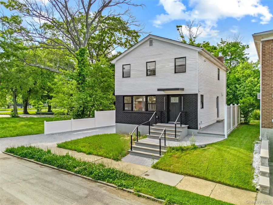 15703 Locke Avenue, Whitestone, NY 11357 - #3