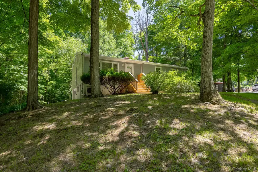 662 Willow Brook Road, Clinton Corners, NY 12514 - #3