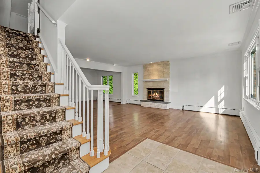 13 Dellworth Drive, Yorktown Heights, NY 10598 - #3