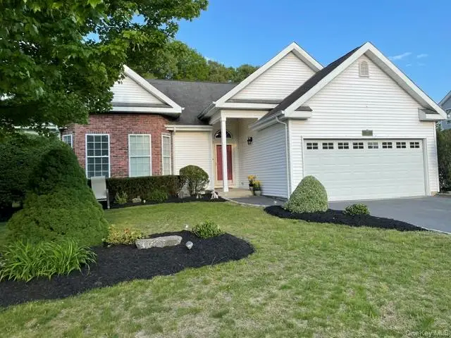 87 Summerfield Drive, Holtsville, NY 11742 - #1