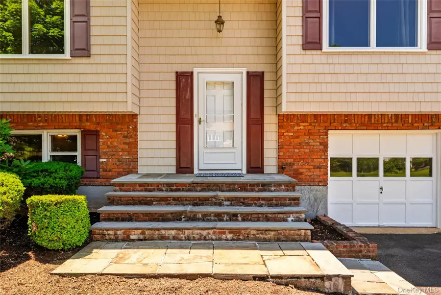 81 Poplar Street, Nanuet, NY 10954 - #3
