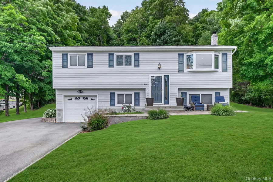 37 Surrey Road, Chester, NY 10918 - #3