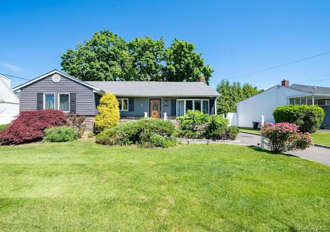 23 Martin Road S, Bethpage, NY 11714 - #1
