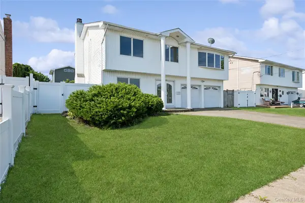 2625 Riverside Drive, Wantagh, NY 11793