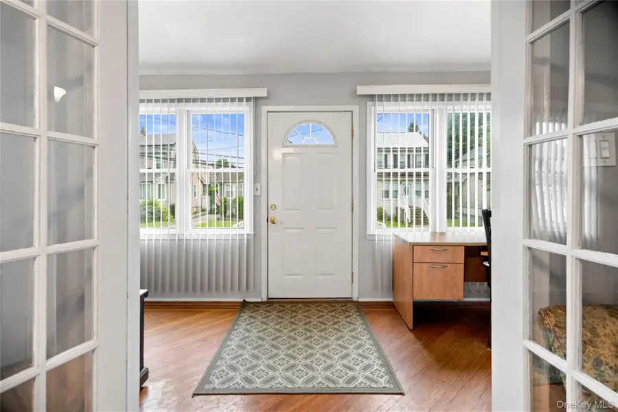 14 Filbert Street, Valley Stream, NY 11581 - #2