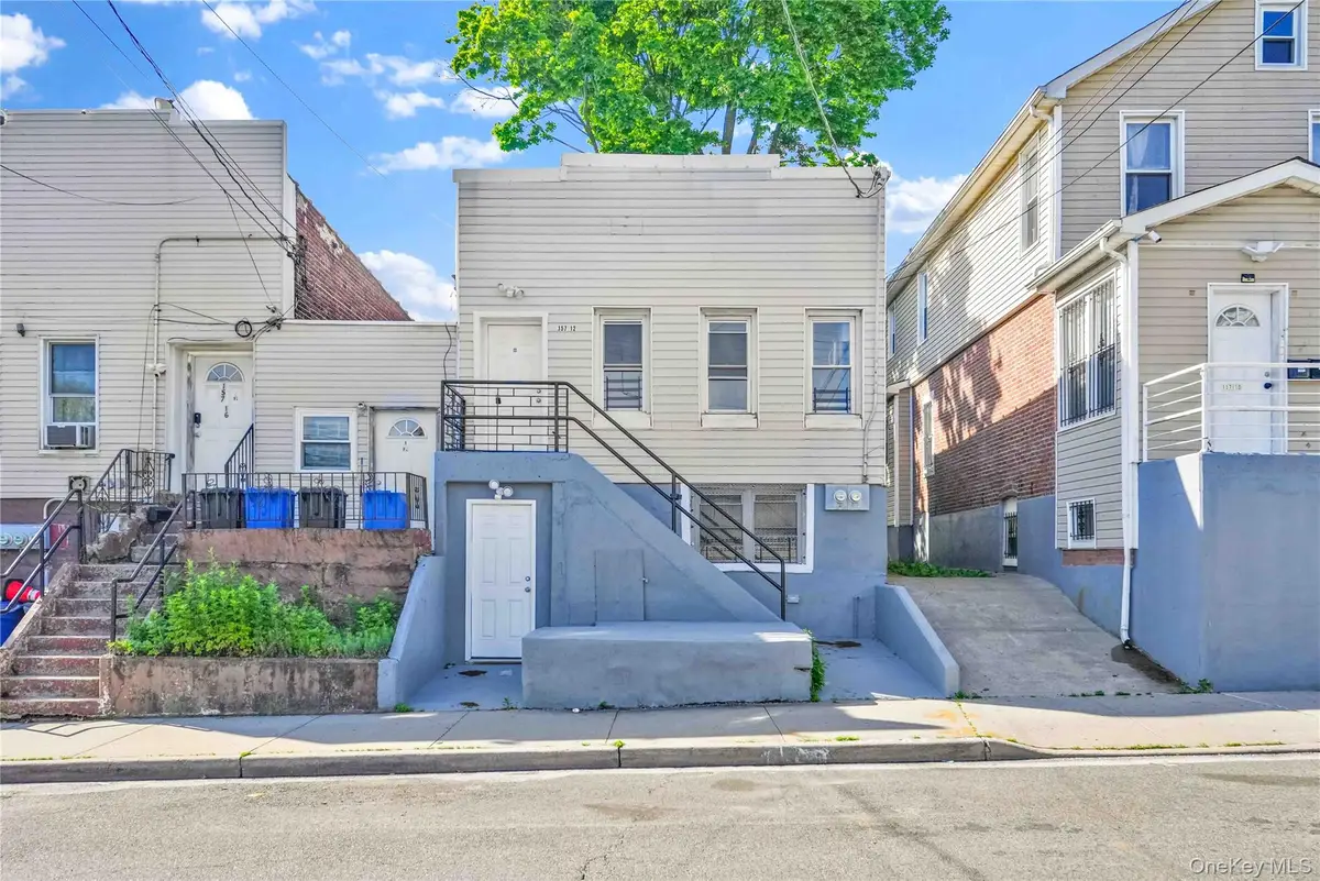 157-12 110 Avenue, Jamaica, NY 11433 - #1