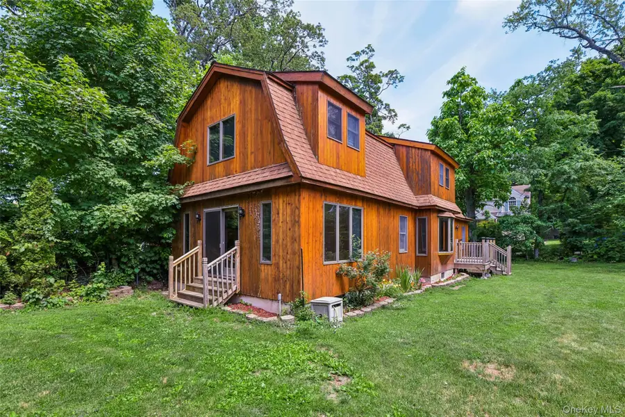 17 Hillside Road, Greenwood Lake, NY 10925 - #3