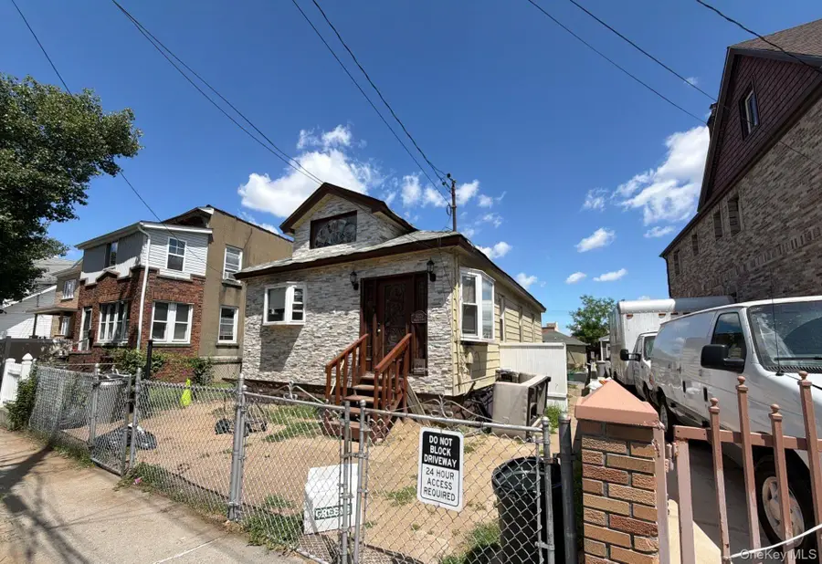 142-25 Bascom Avenue, Jamaica, NY 11436 - #2