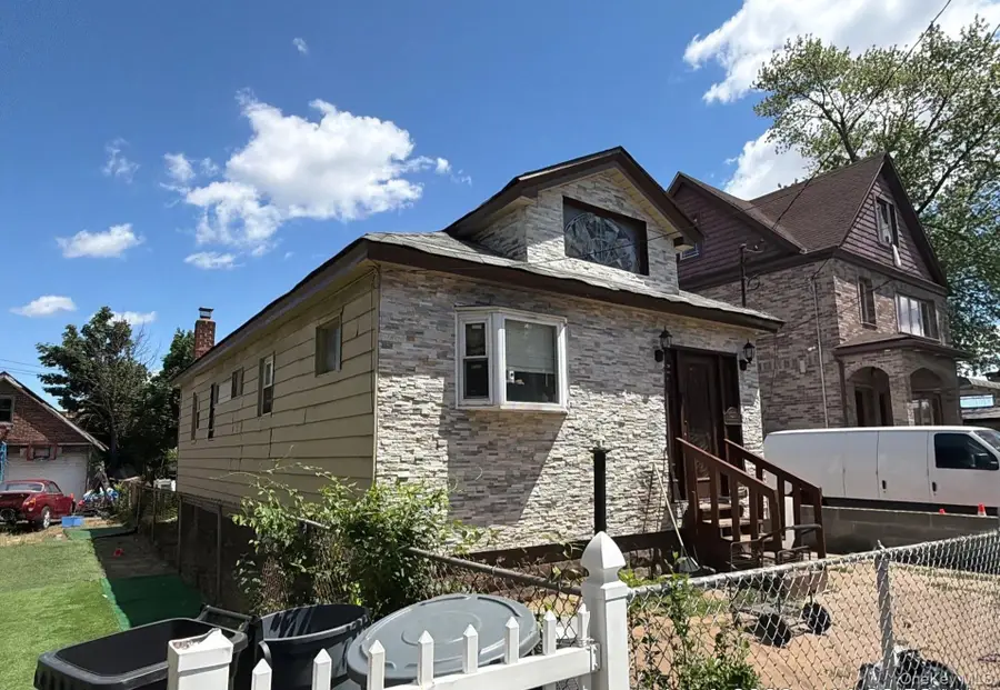142-25 Bascom Avenue, Jamaica, NY 11436 - #3