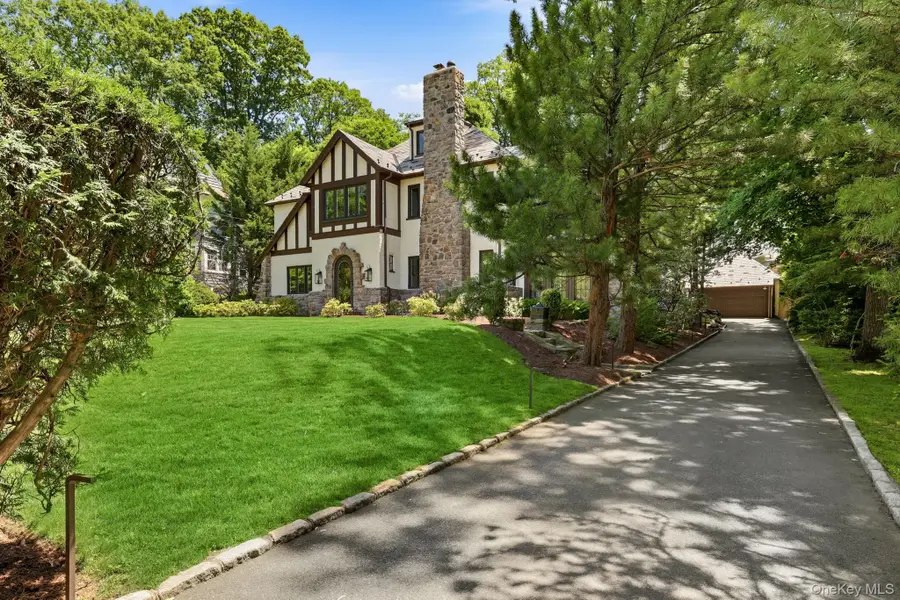 6 Montrose Road, Scarsdale, NY 10583 - #2