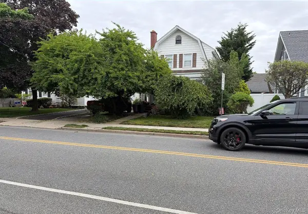259 Lincoln Avenue, Rockville Centre, NY 11570